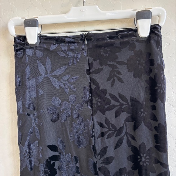 Beverly & Beck mesh & velvet midi skirt black Size XS, Romantic - Picture 4 of 5